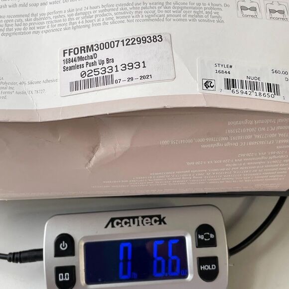 Fashion Forms Nubra Seamless Push Up Bra in Mocha Womens Size D NEW! Damaged Box - Picture 9 of 9